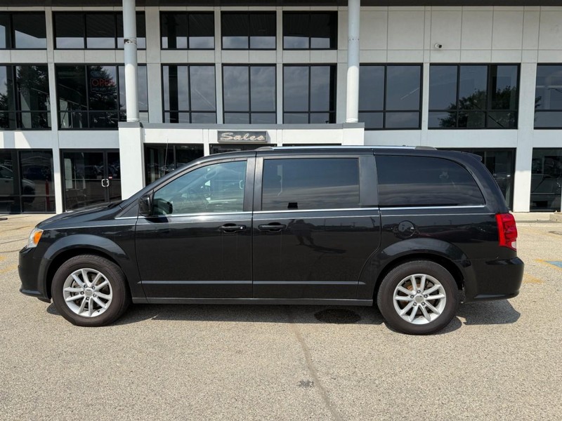 Dodge Grand Caravan Vehicle Image 08