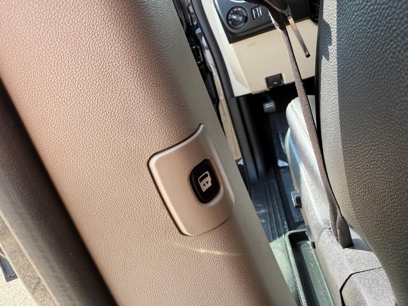 Dodge Grand Caravan Vehicle Image 15