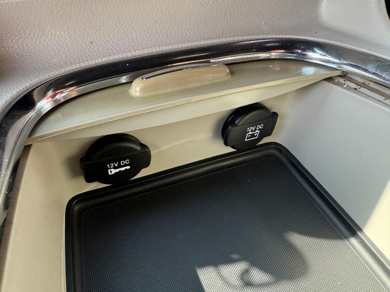 Dodge Grand Caravan Vehicle Image 30