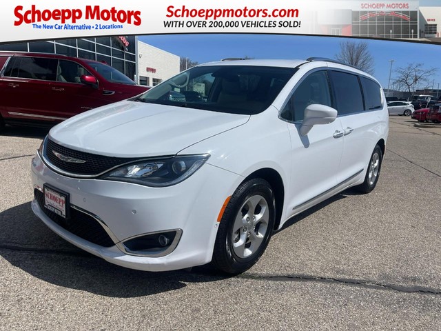 more details - chrysler pacifica