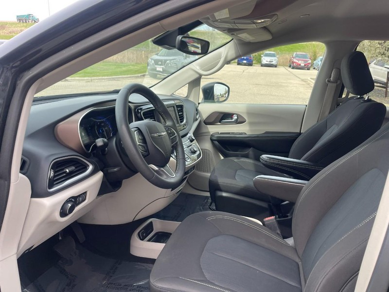 Chrysler Voyager Vehicle Image 20