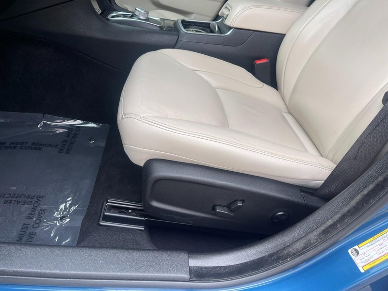 Chrysler 300 Vehicle Image 22