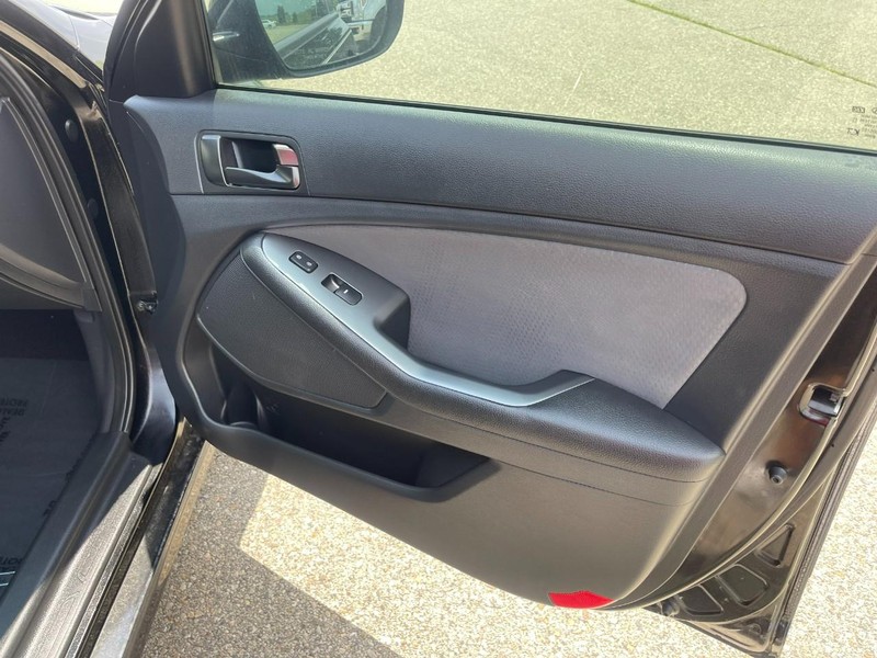 Kia Optima Vehicle Image 08
