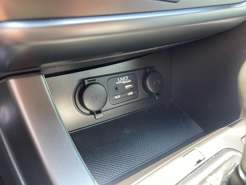 Kia Optima Vehicle Image 25