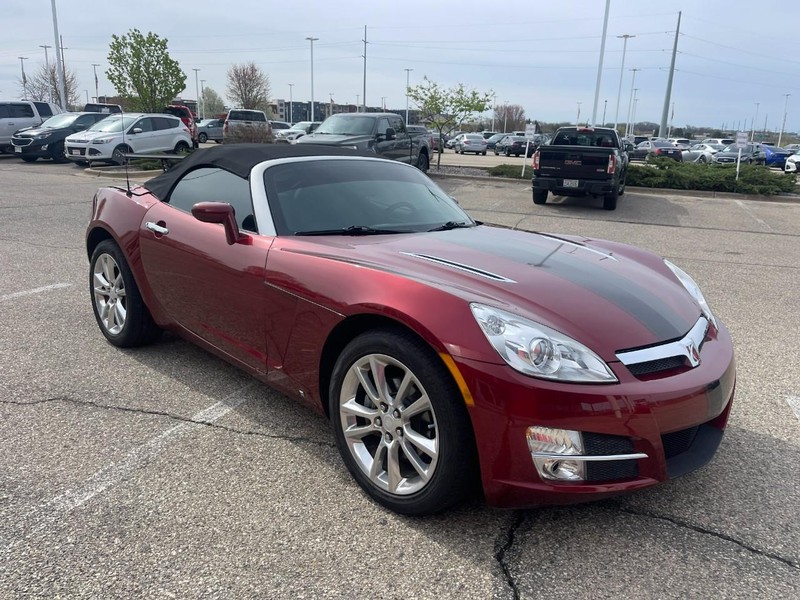 Saturn Sky Vehicle Image 10