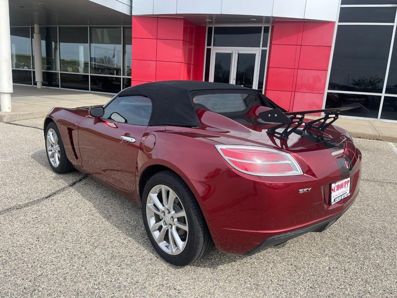 Saturn Sky Vehicle Image 12