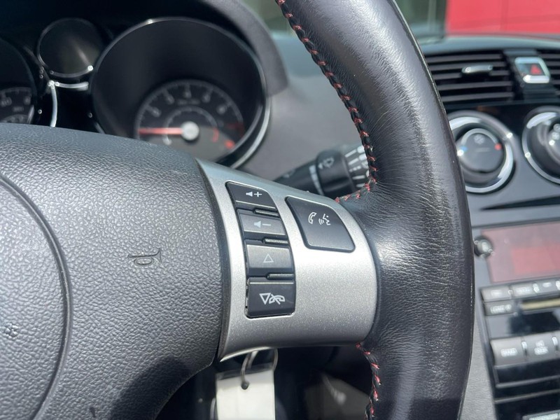 Saturn Sky Vehicle Image 24