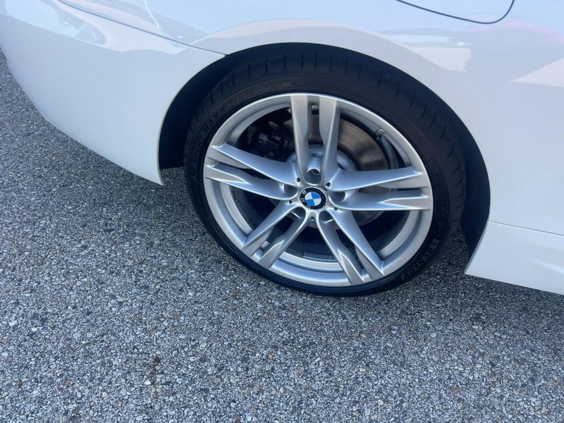 BMW 6 Series Vehicle Image 08