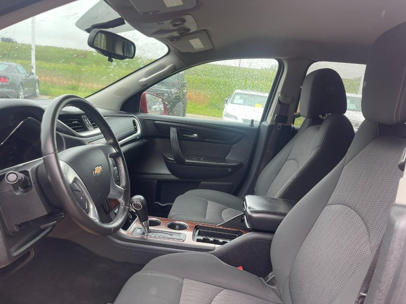 Chevrolet Traverse Vehicle Image 14
