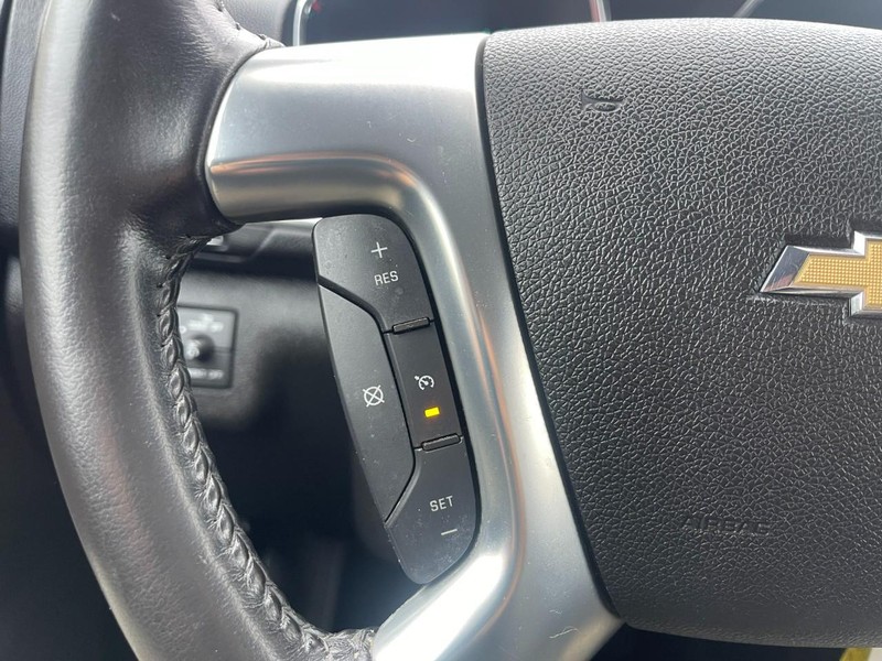 Chevrolet Traverse Vehicle Image 18
