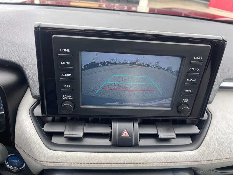 Toyota RAV4 Hybrid Vehicle Image 30