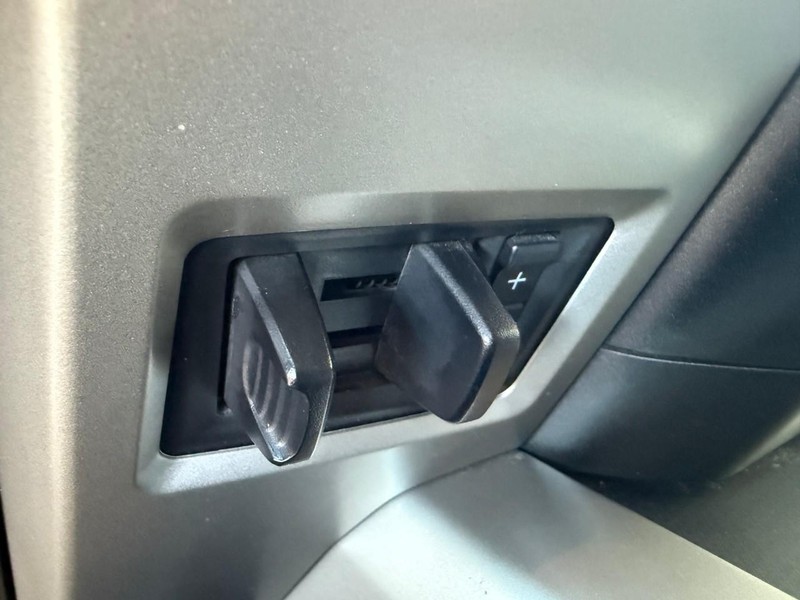 Ford F-150 Vehicle Image 24
