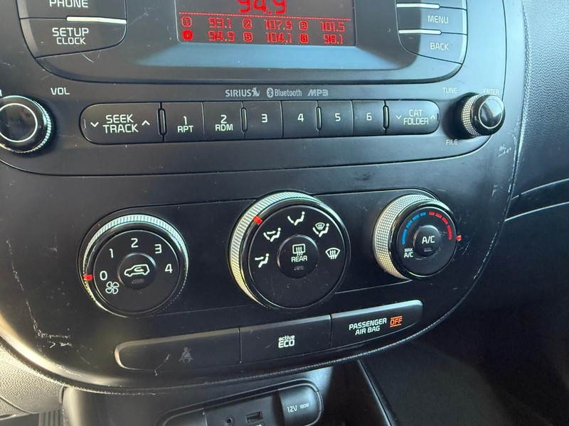Kia Soul Vehicle Image 25