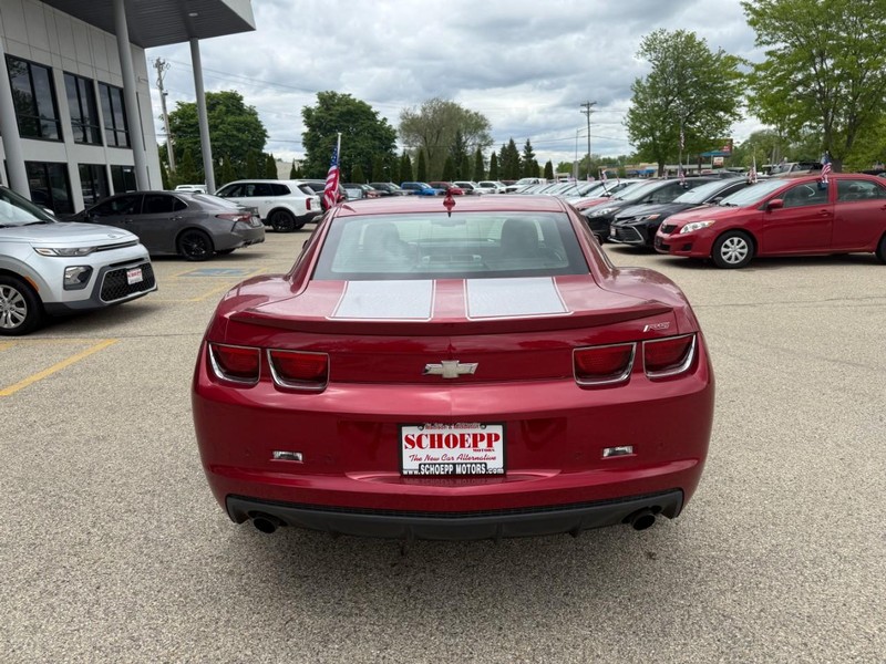 Chevrolet Camaro Vehicle Image 06