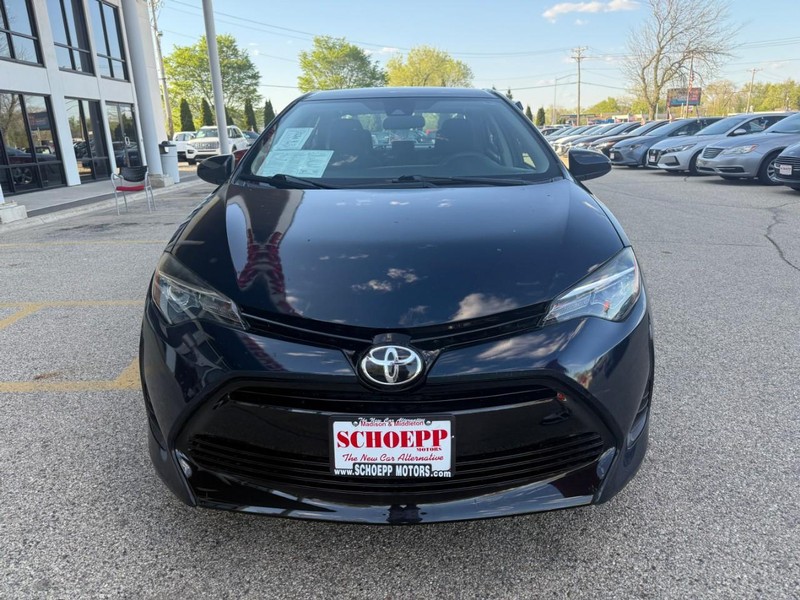 Toyota Corolla Vehicle Image 02