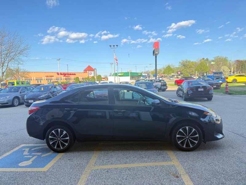 Toyota Corolla Vehicle Image 04