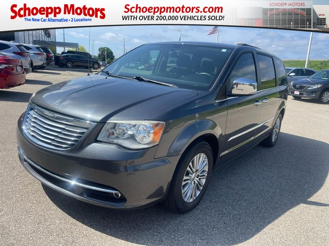 Middleton WI 2016 Chrysler Town & Country more details - chrysler town & country