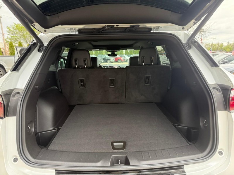 Chevrolet Blazer Vehicle Image 13
