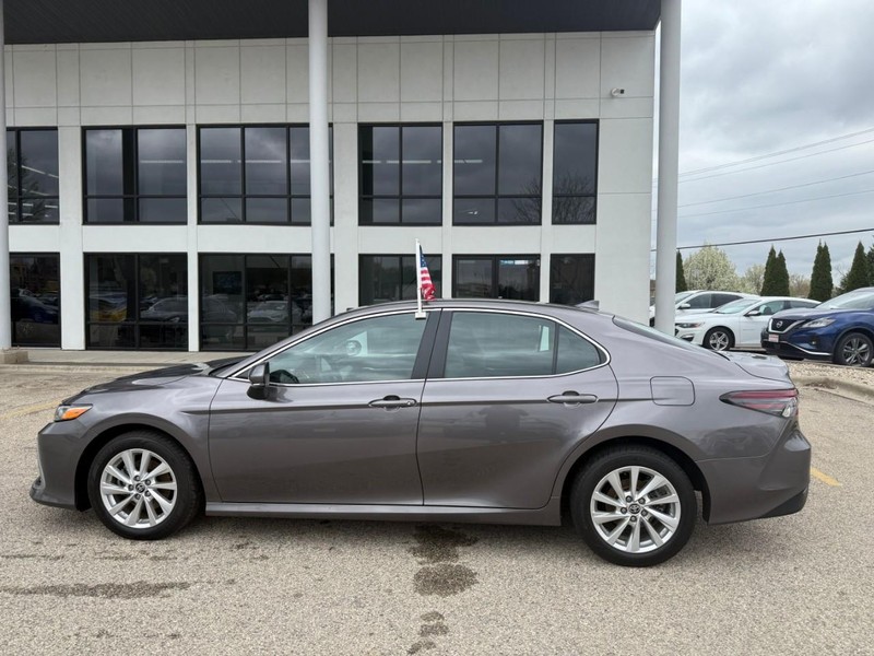 Toyota Camry Vehicle Image 08