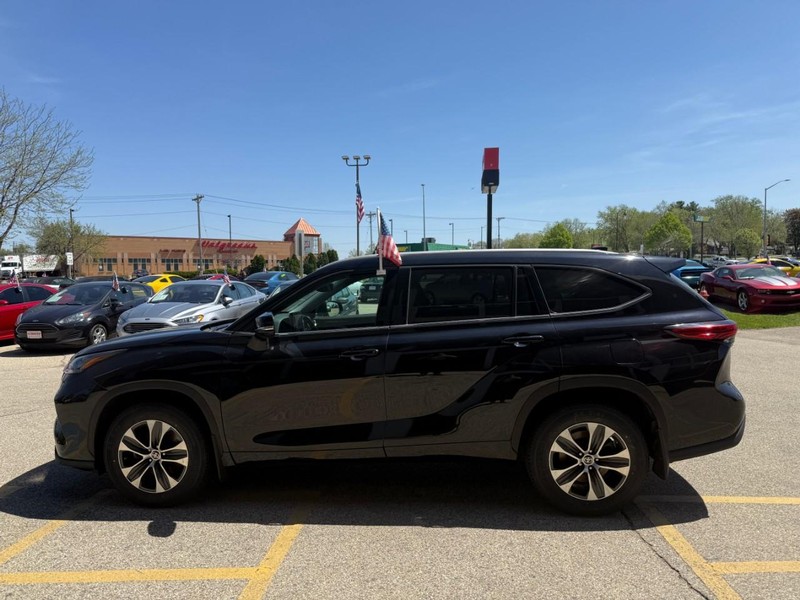 Toyota Highlander Vehicle Image 08