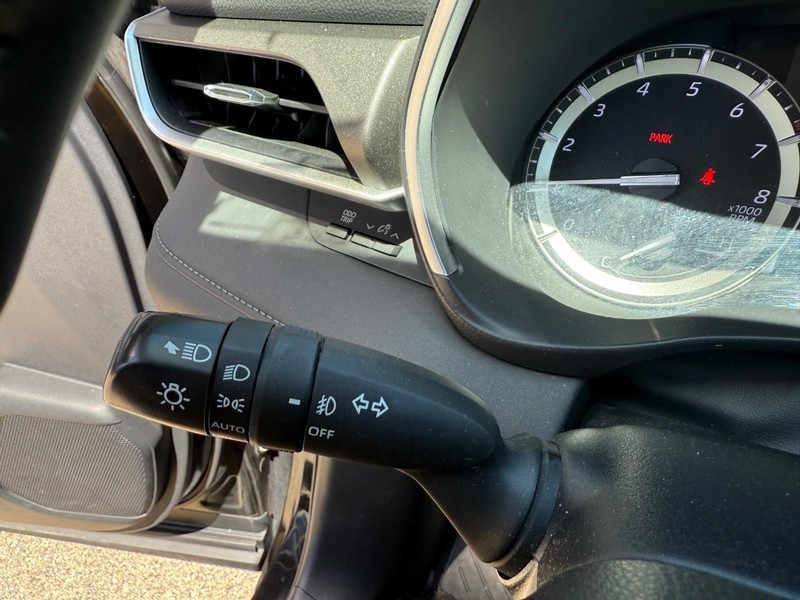 Toyota Highlander Vehicle Image 23