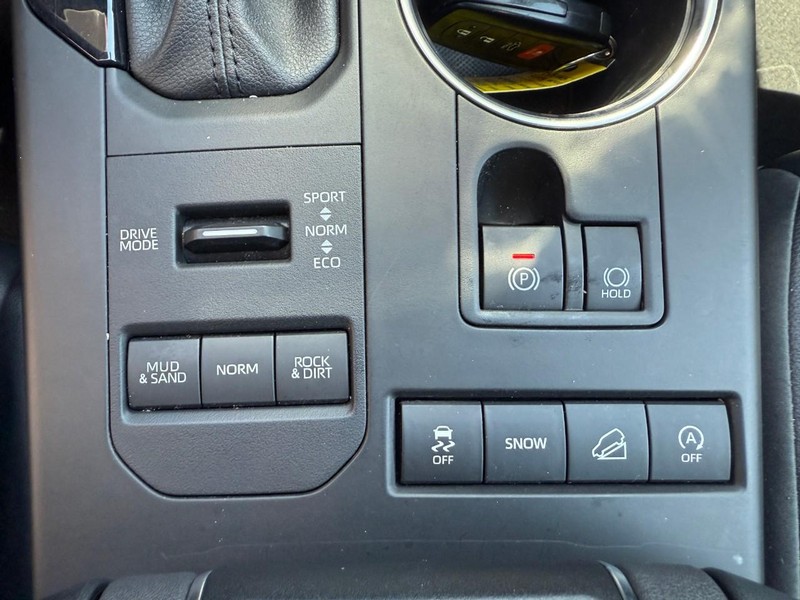Toyota Highlander Vehicle Image 30