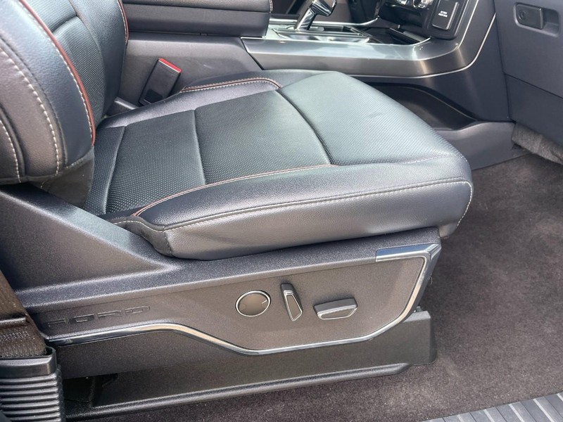 Ford F-150 Vehicle Image 12
