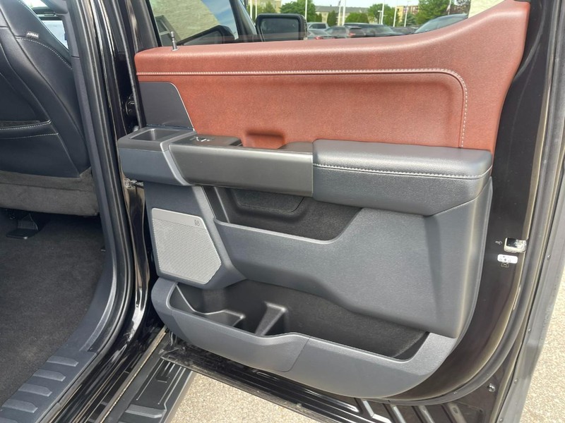 Ford F-150 Vehicle Image 17