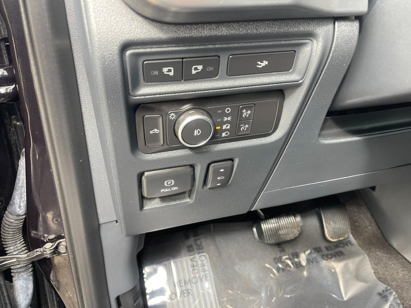 Ford F-150 Vehicle Image 25