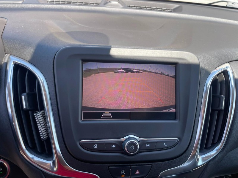 Chevrolet Equinox Vehicle Image 25