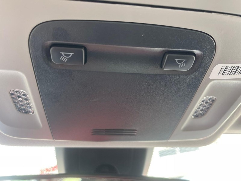Toyota Camry Vehicle Image 30