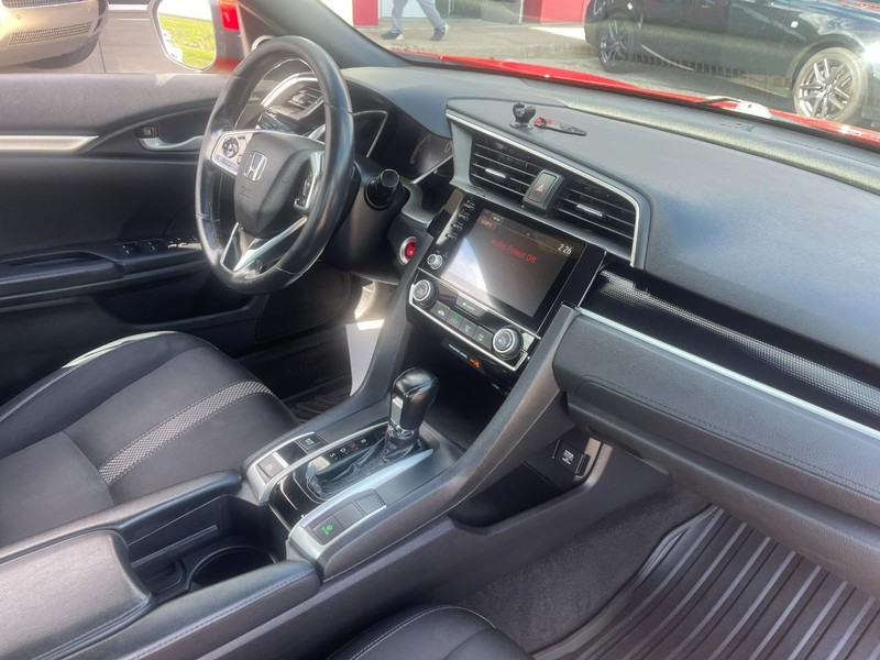 Honda Civic Sedan Vehicle Image 07