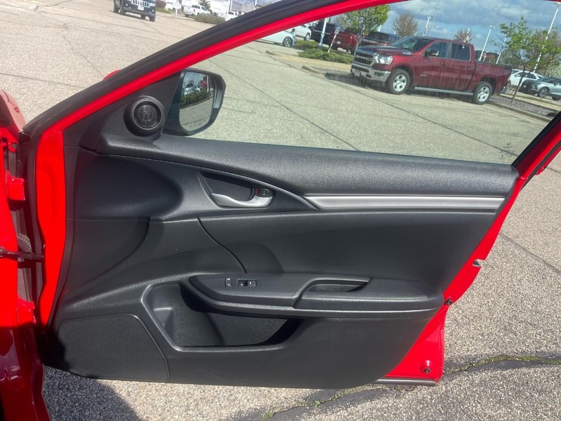 Honda Civic Sedan Vehicle Image 10