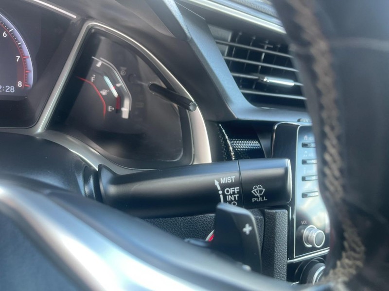 Honda Civic Sedan Vehicle Image 26