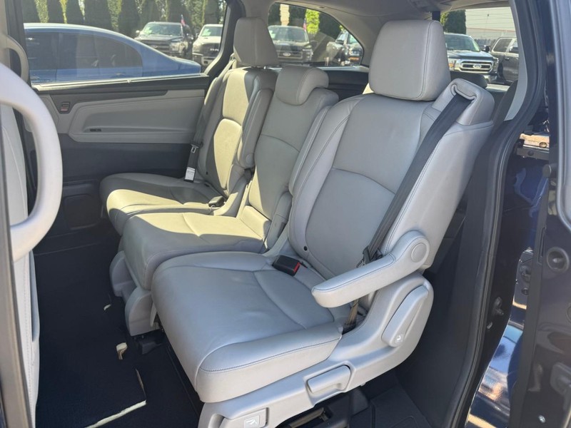 Honda Odyssey Vehicle Image 11