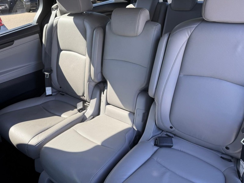 Honda Odyssey Vehicle Image 13