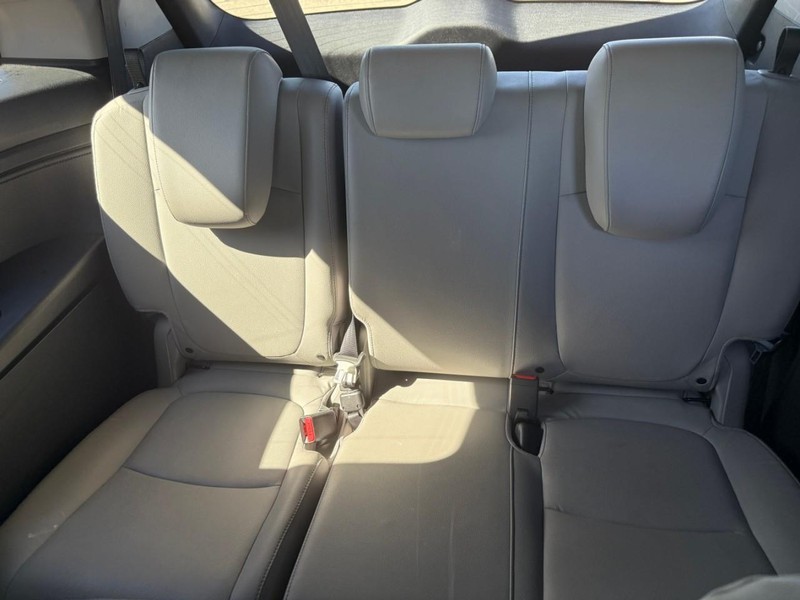 Honda Odyssey Vehicle Image 14