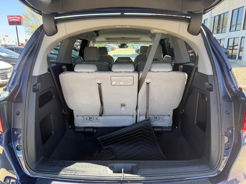 Honda Odyssey Vehicle Image 16