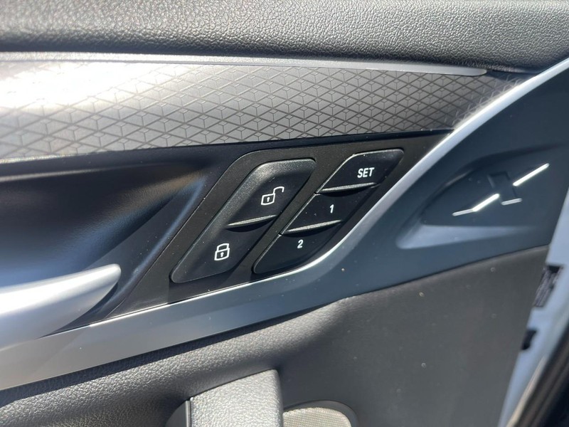 BMW X3 Vehicle Image 27