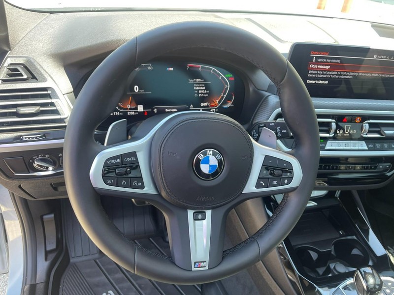 BMW X3 Vehicle Image 29