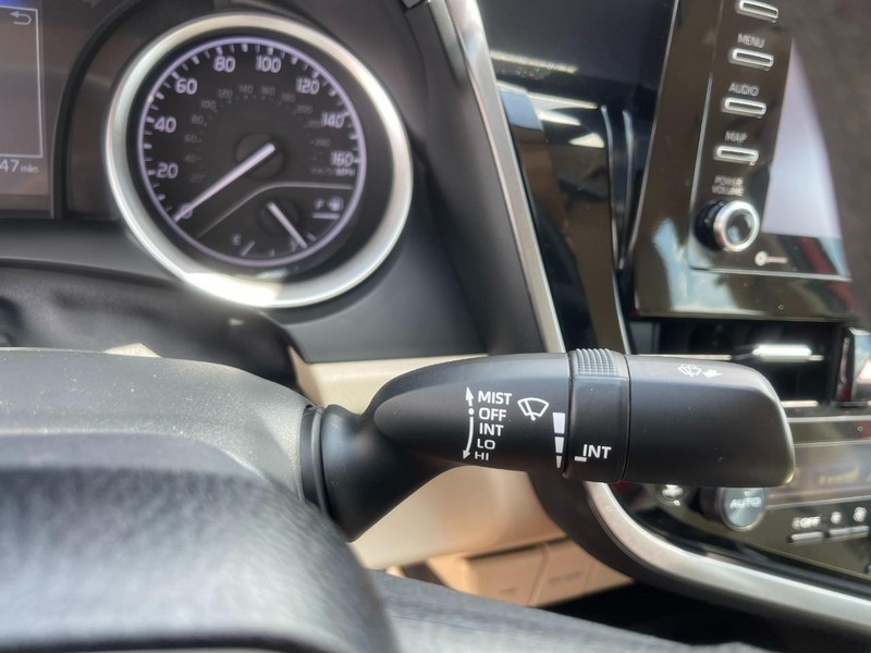 Toyota Camry Vehicle Image 27