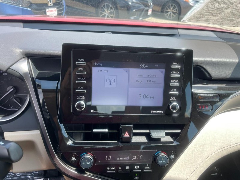 Toyota Camry Vehicle Image 29