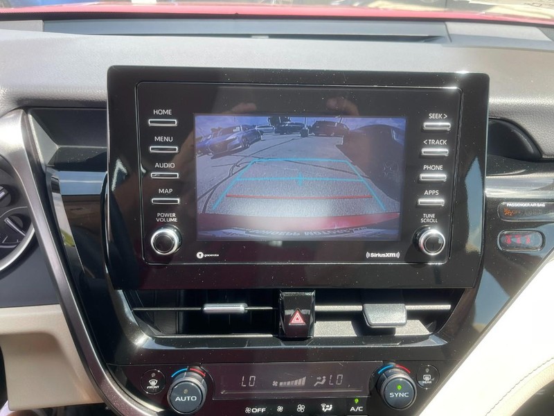 Toyota Camry Vehicle Image 30