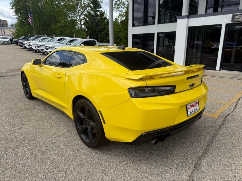 Chevrolet Camaro Vehicle Image 07