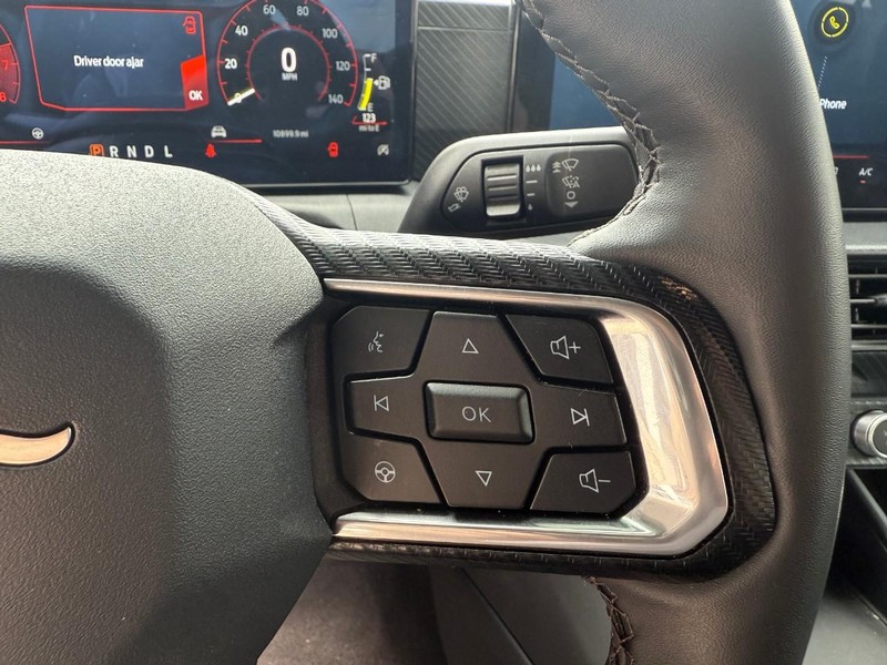 Ford Mustang Vehicle Image 18