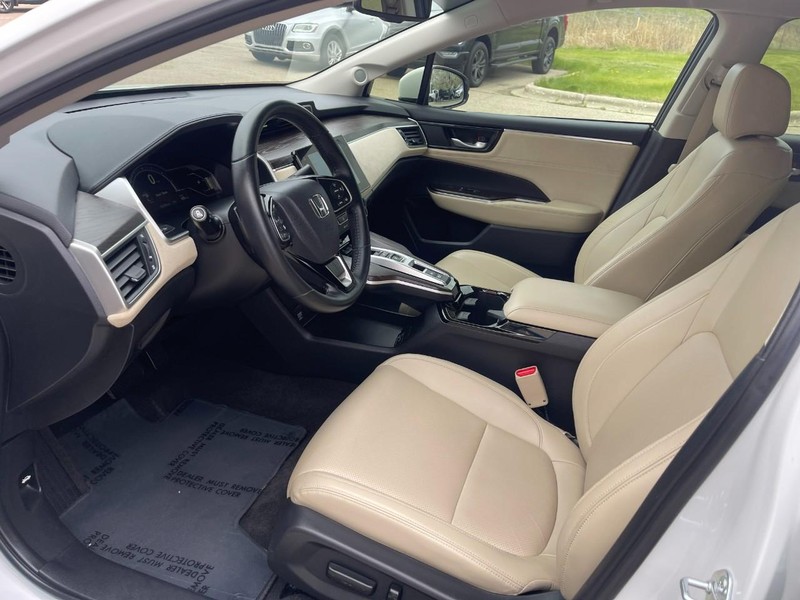 Honda Clarity Plug-In Hybrid Vehicle Image 20