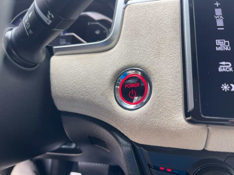 Honda Clarity Plug-In Hybrid Vehicle Image 34