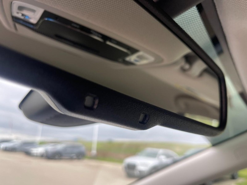 Honda Clarity Plug-In Hybrid Vehicle Image 39