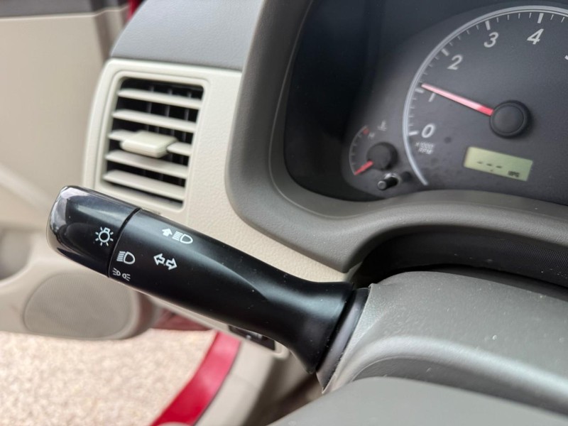 Toyota Corolla Vehicle Image 19