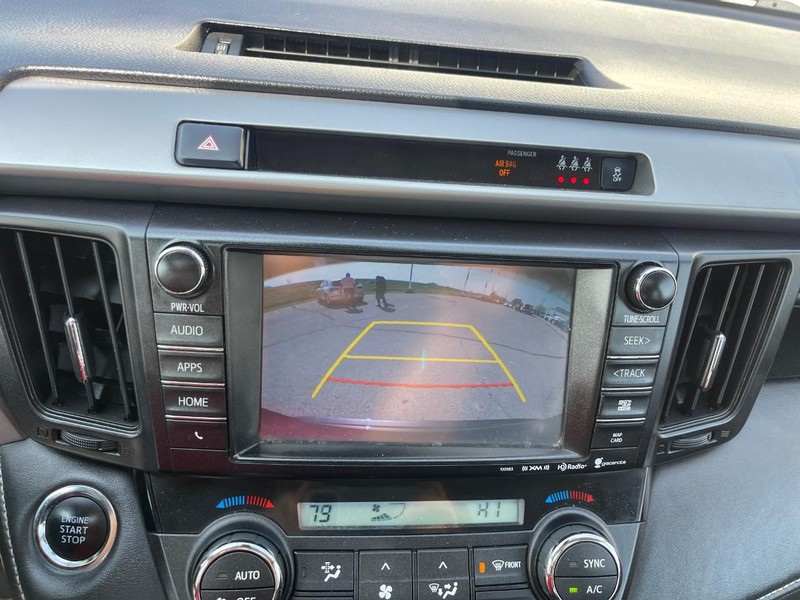 Toyota RAV4 Vehicle Image 27